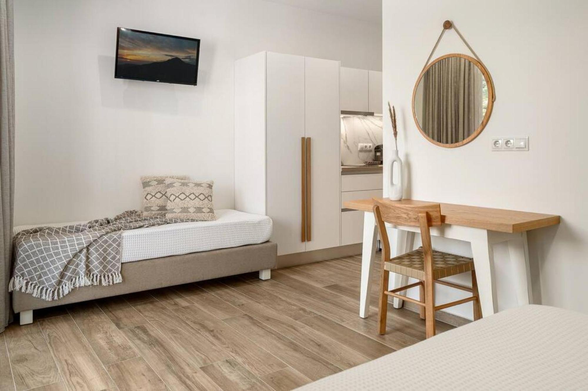 Kayy Apartments 3 In Matala Extérieur photo